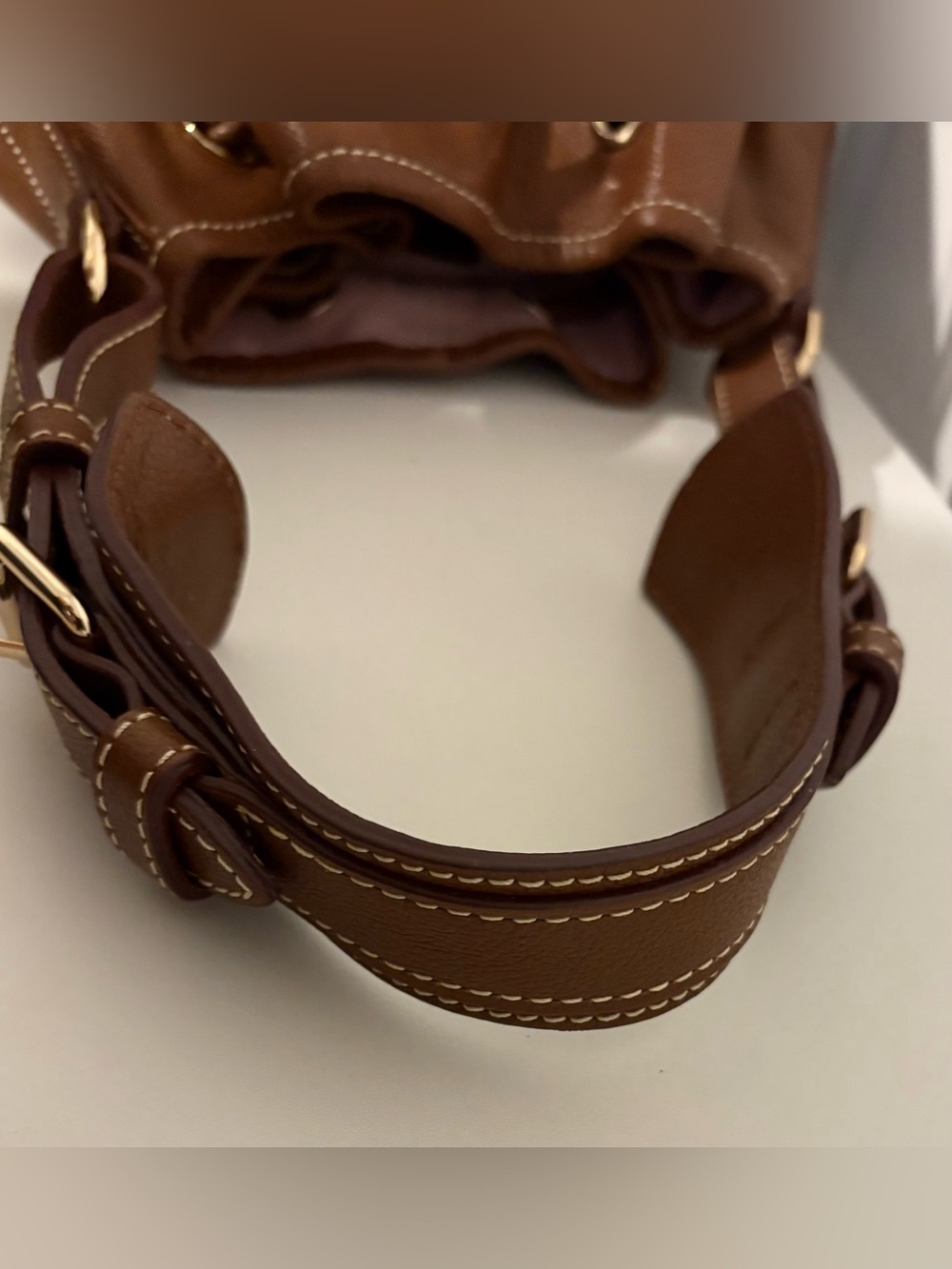 DOONEY& BOURKE Carmel Brown Pebble Grain Leather Drawstring Hobo Bucket Bag - Picture 5 of 14
